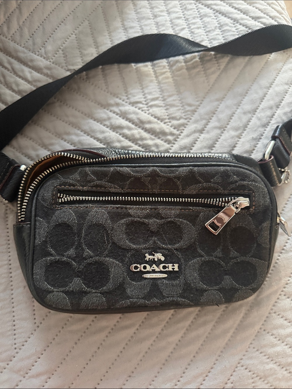 Coach Mens Black and Gray Signature Belt Bag